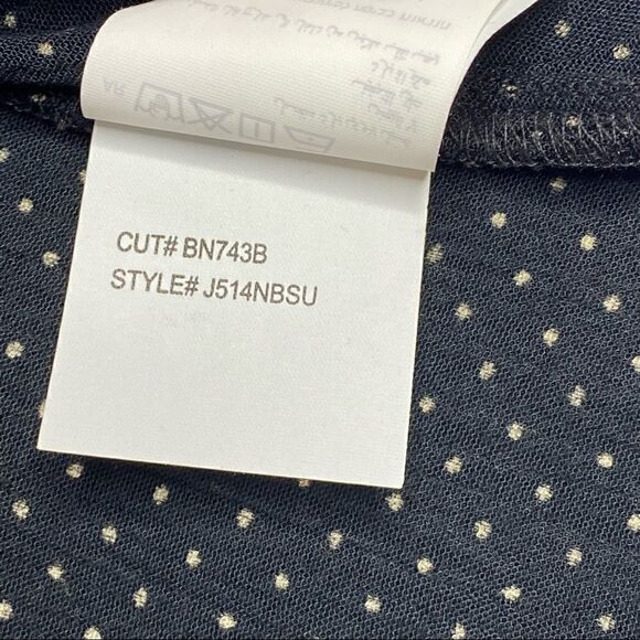 Billabong NWT summer nights black and white polka dot off shoulder top XS - Picture 16 of 16